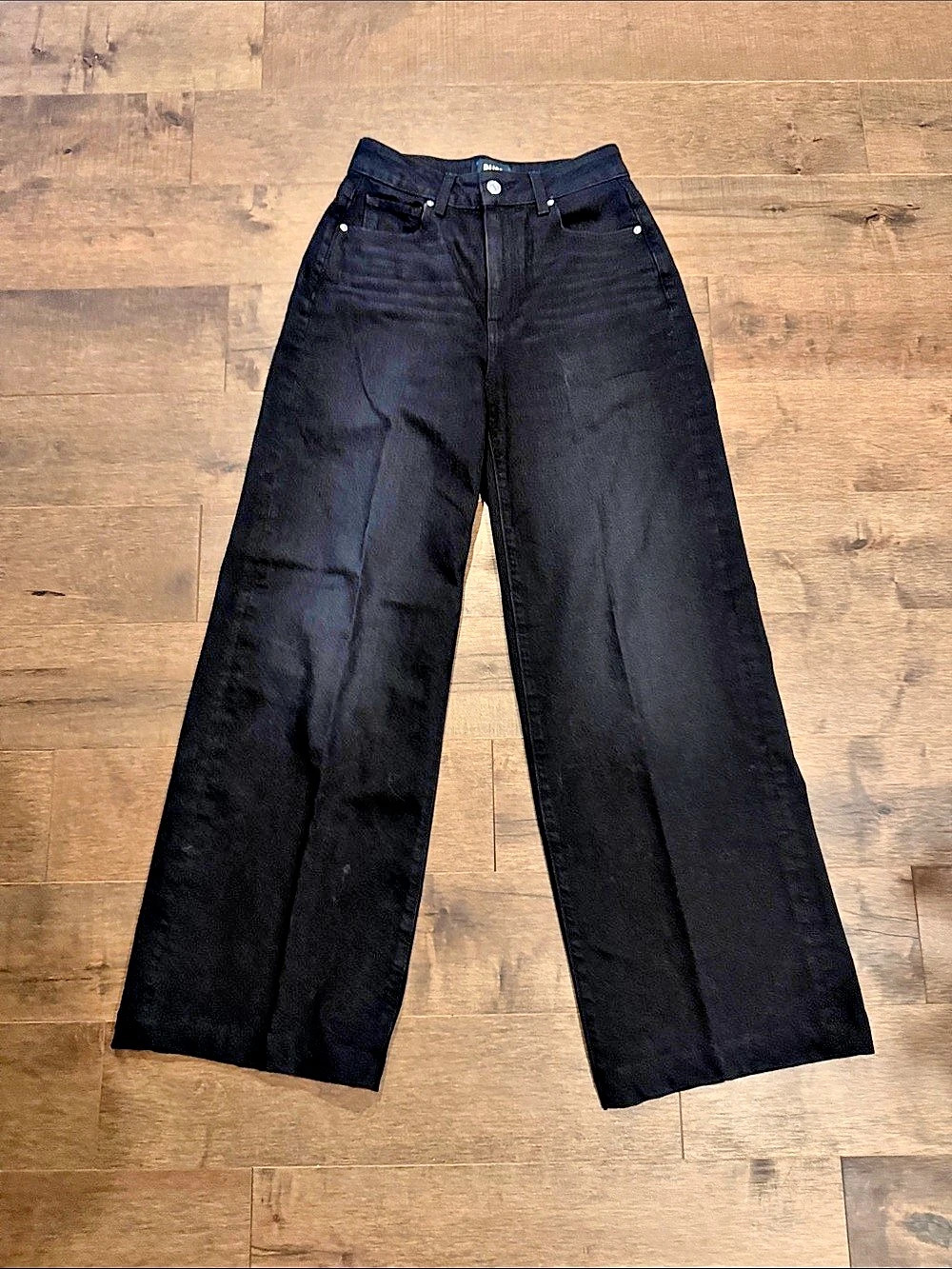 Paige Ambition Wide Leg Jeans in Black Waist 26 Like New